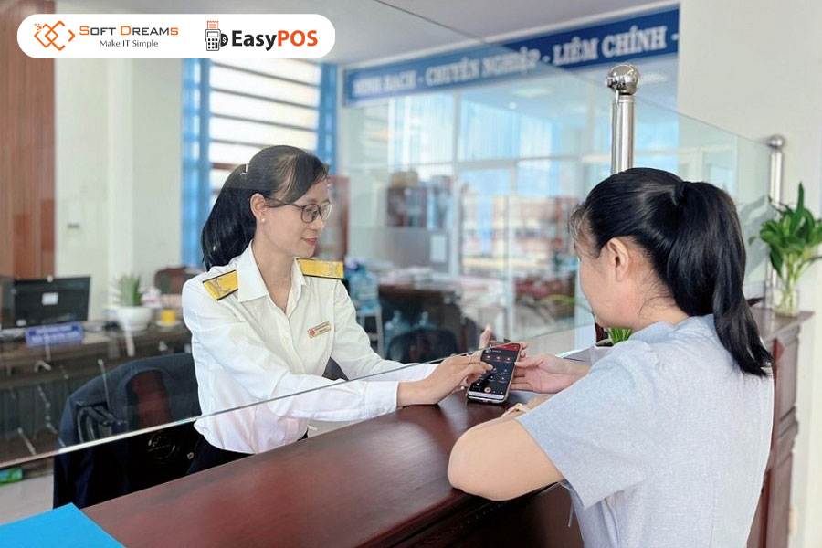 Hộ kinh doanh phải nộp tờ khai thuế theo tháng hay quý?
