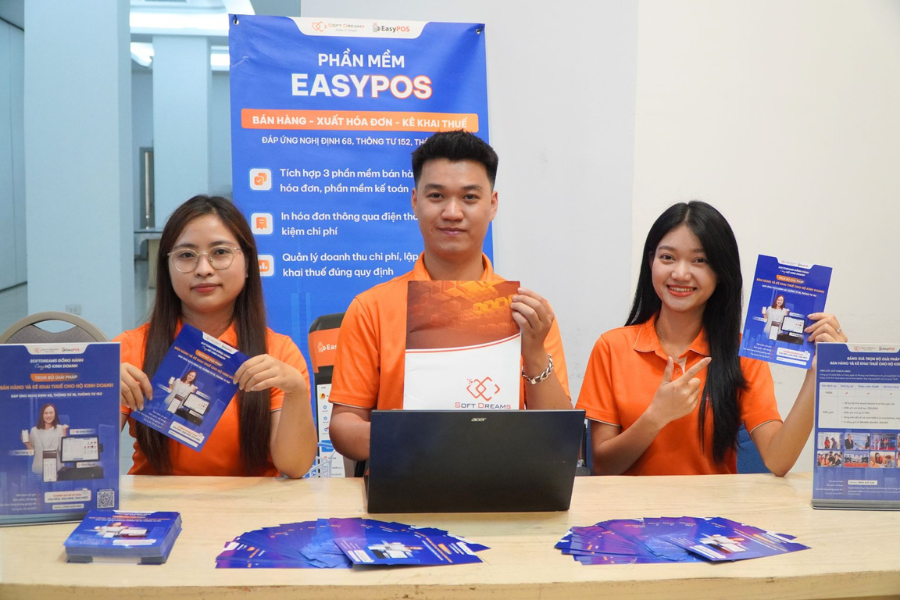 Đội ngũ của Softdreams có mặt hỗ trợ hộ kinh doanh